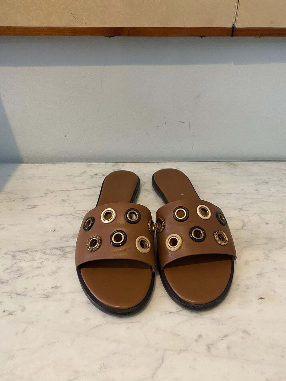 Tory Burch Everly Shoes Womens Size 9 Brown Grommet Slide Sandals Leather - Picture 2 of 5